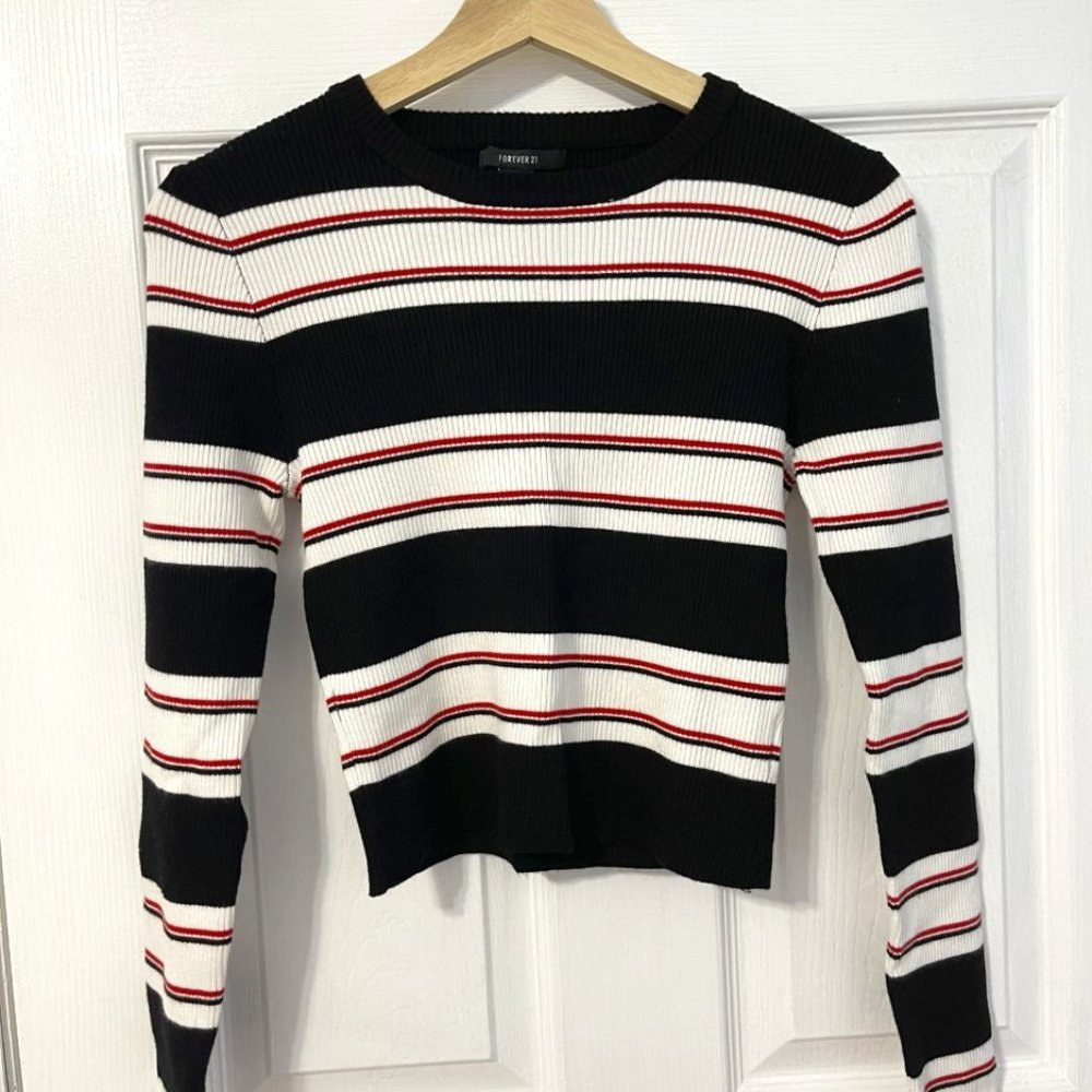Striped Forever 21 cropped Ribbed sweater